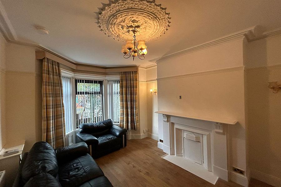 43 Ponsonby Avenue, Antrim Road