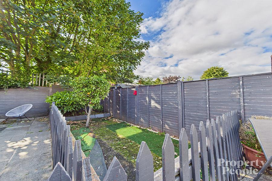 8 Deerpark Road