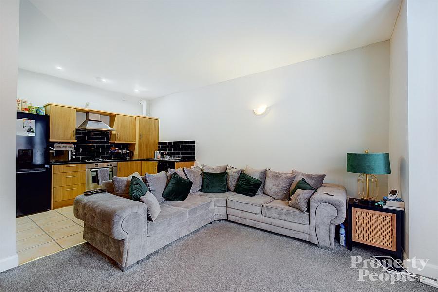 1, 6 Brookhill Avenue