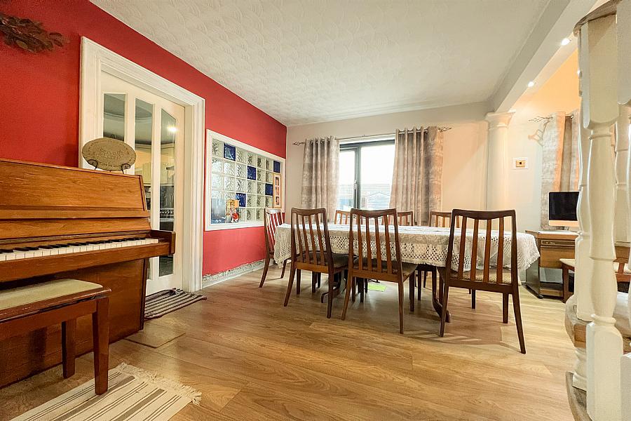 69 Kesh Road, Maze