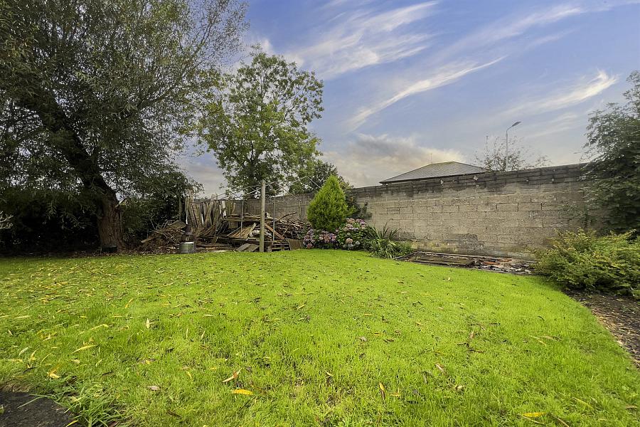69 Kesh Road, Maze