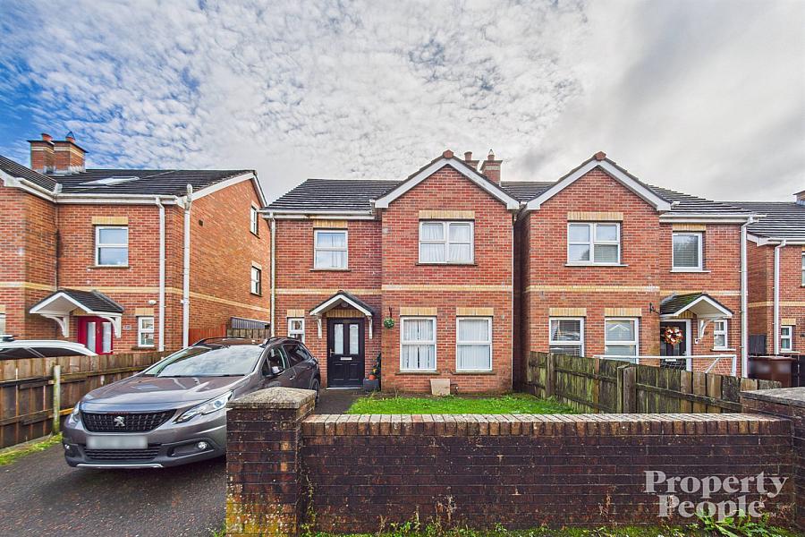 27 Wolfhill Manor, Ligoneil