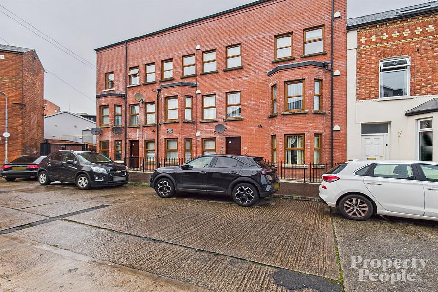 APT 8, 4-6, Baltic Avenue