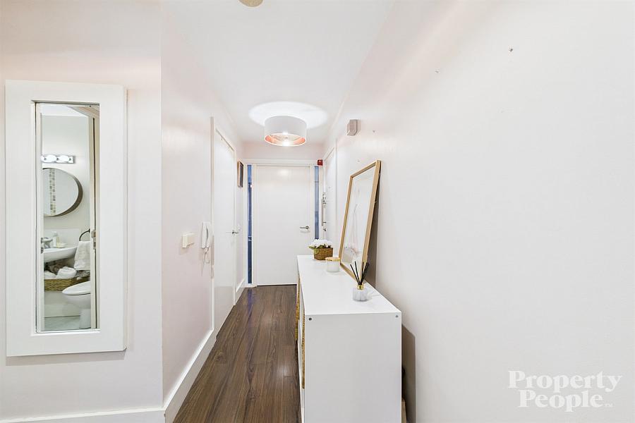 APT 8, 4-6, Baltic Avenue