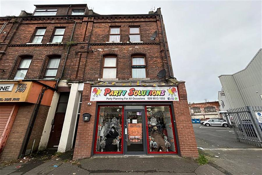 186 Antrim Road