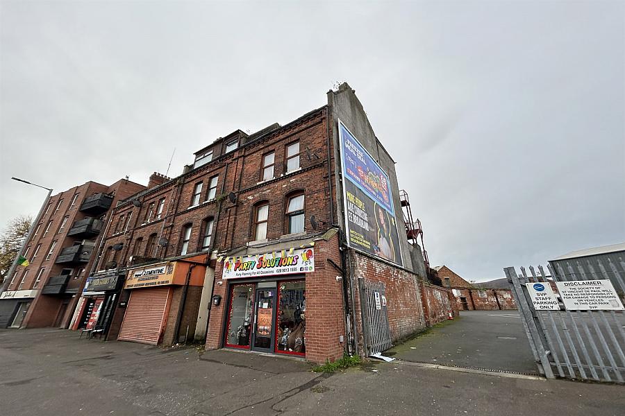 186 Antrim Road 186 Antrim Road