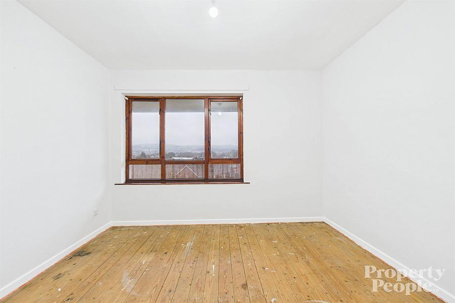 5 Moatview Crescent, Dundonald