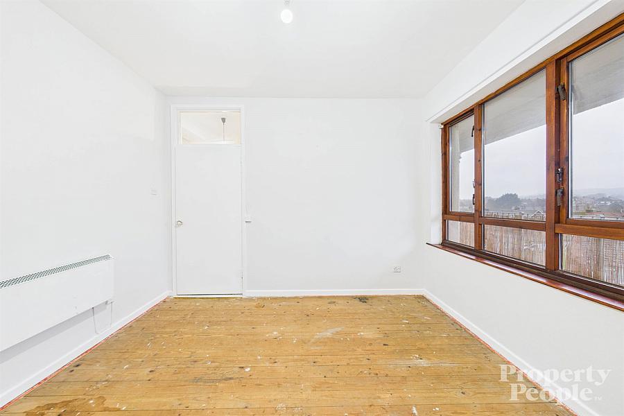 5 Moatview Crescent, Dundonald