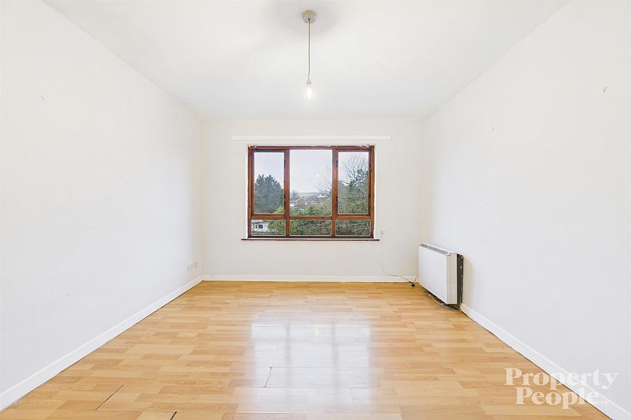 5 Moatview Crescent, Dundonald