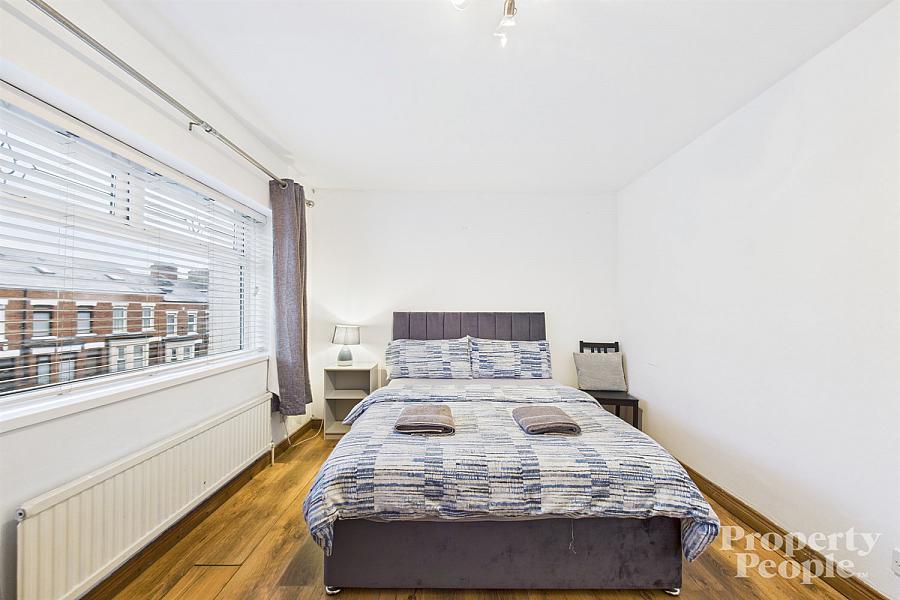 74 Gainsborough Drive