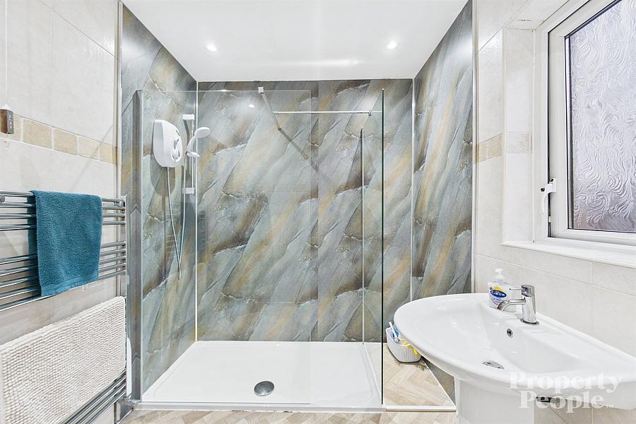 74 Gainsborough Drive