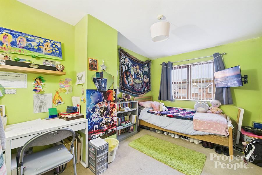 1F Flax Street, Crumlin Road