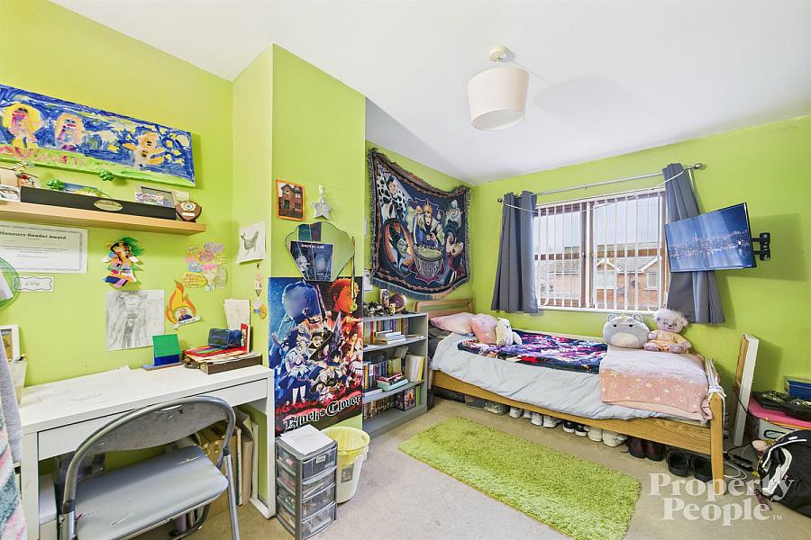 1F Flax Street, Crumlin Road