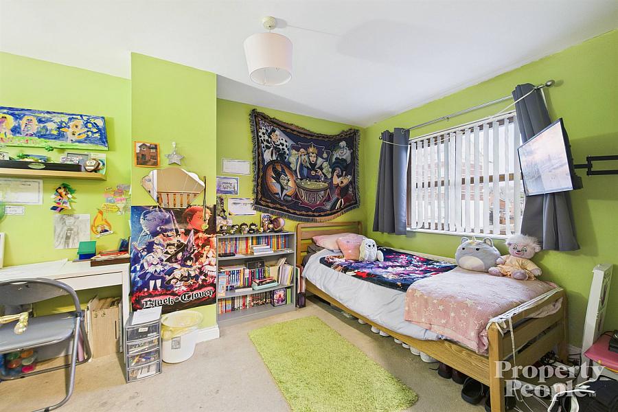 1F Flax Street, Crumlin Road