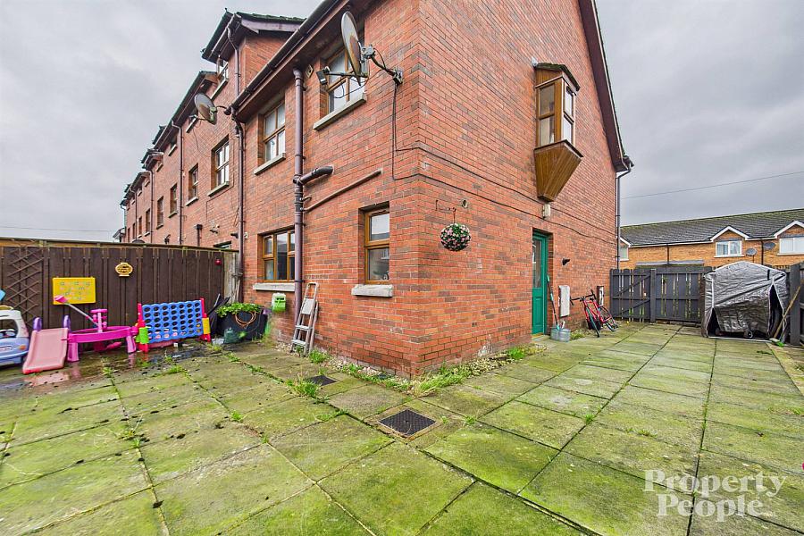 1F Flax Street, Crumlin Road