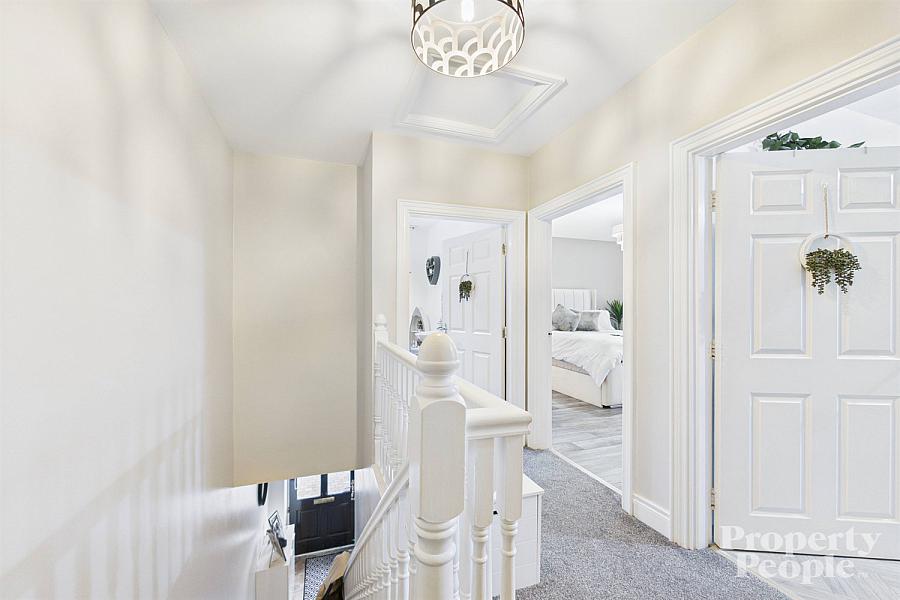 2 Mill Valley North, Ligoneil