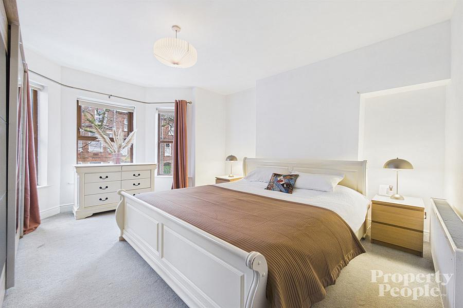 4-6 Chestnut Gardens