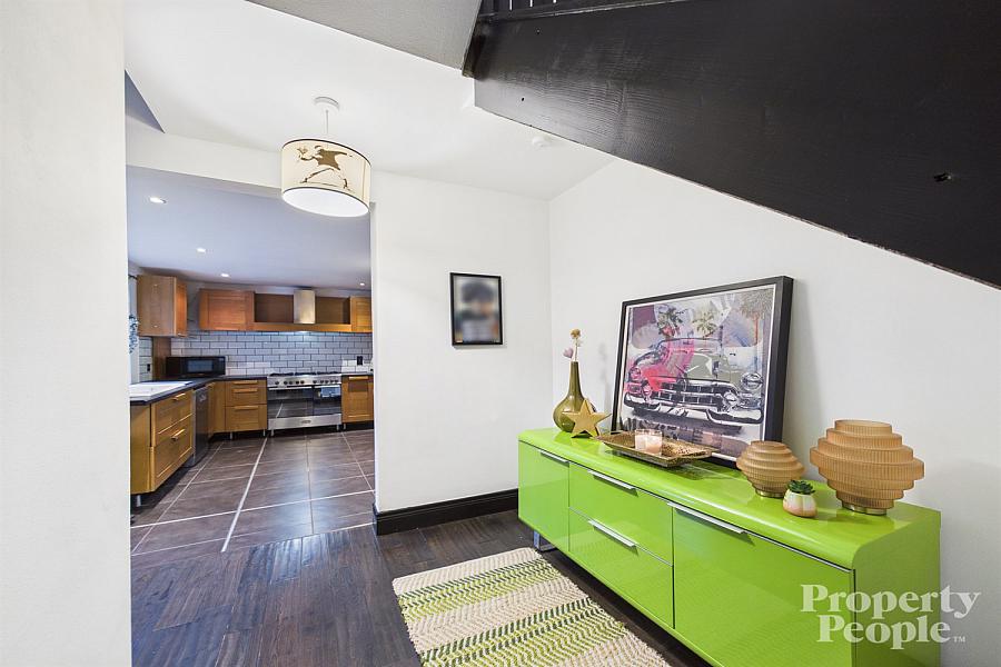 4-6 Chestnut Gardens