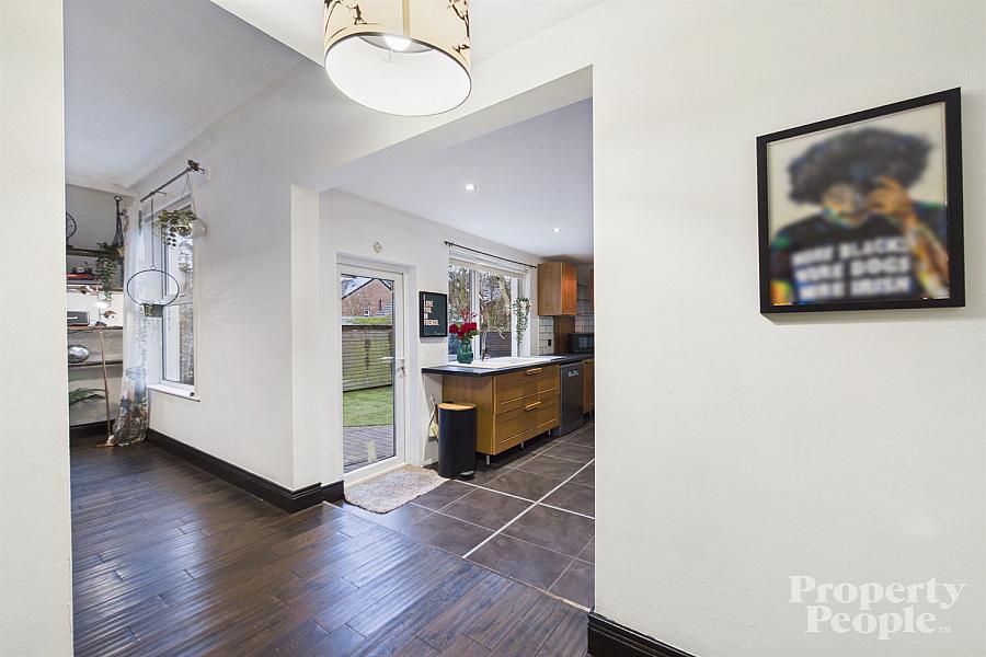 4-6 Chestnut Gardens