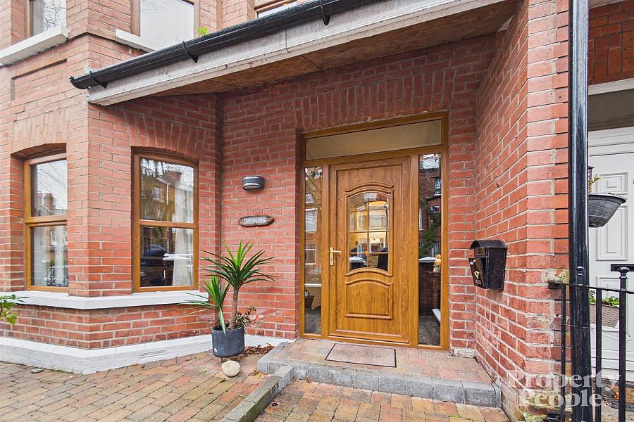 4-6 Chestnut Gardens