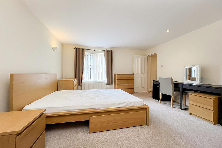 Apartment 7, Myrtlefield Manor Bt9 6Ne, 1 Myrtlefield Park