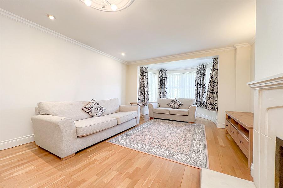 Apartment 7, Myrtlefield Manor Bt9 6Ne, 1 Myrtlefield Park