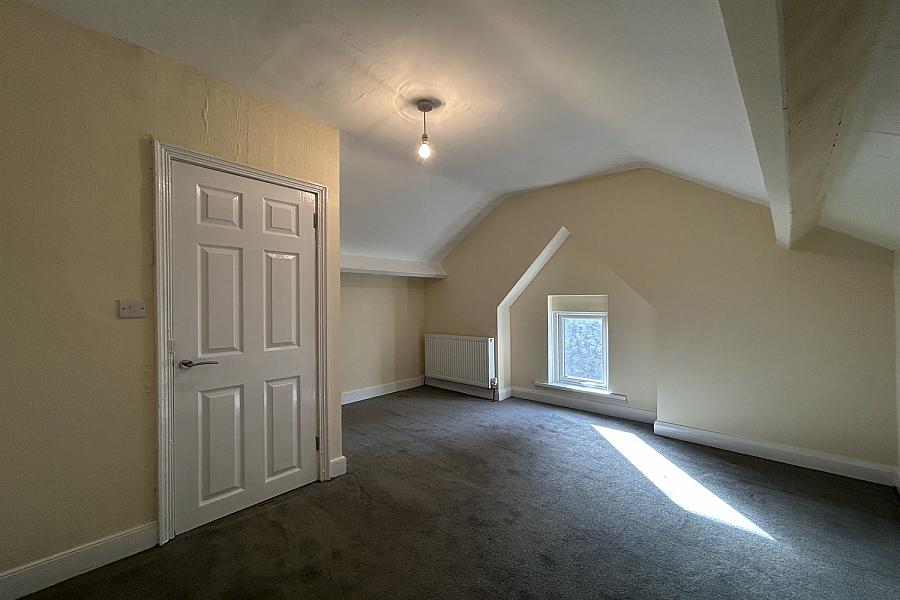 125 Henderson Avenue