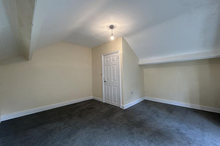 125 Henderson Avenue