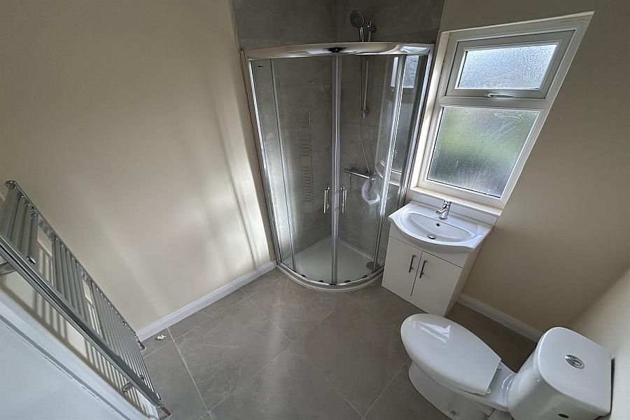 125 Henderson Avenue