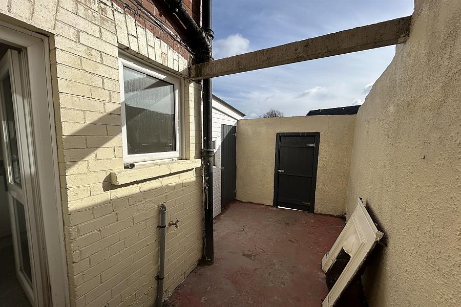 125 Henderson Avenue