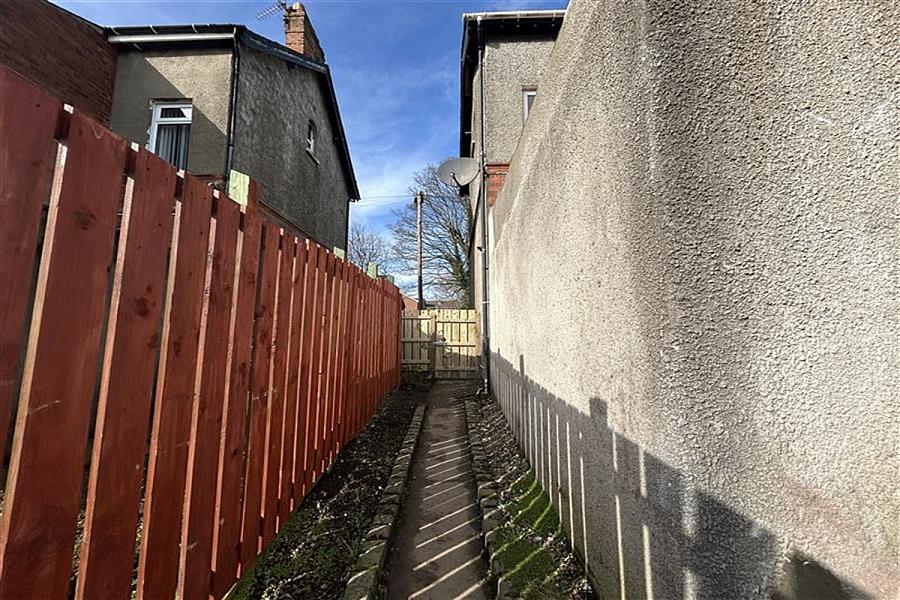 125 Henderson Avenue