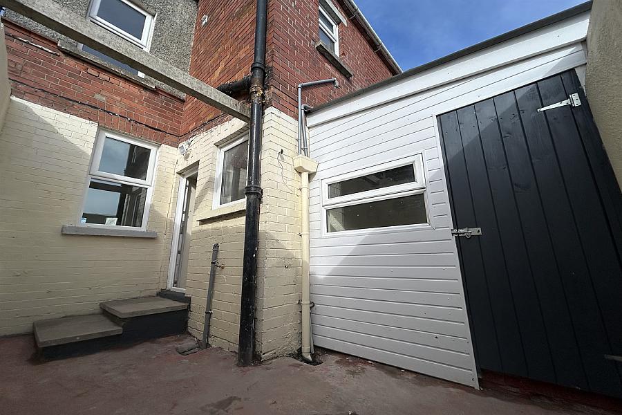 125 Henderson Avenue