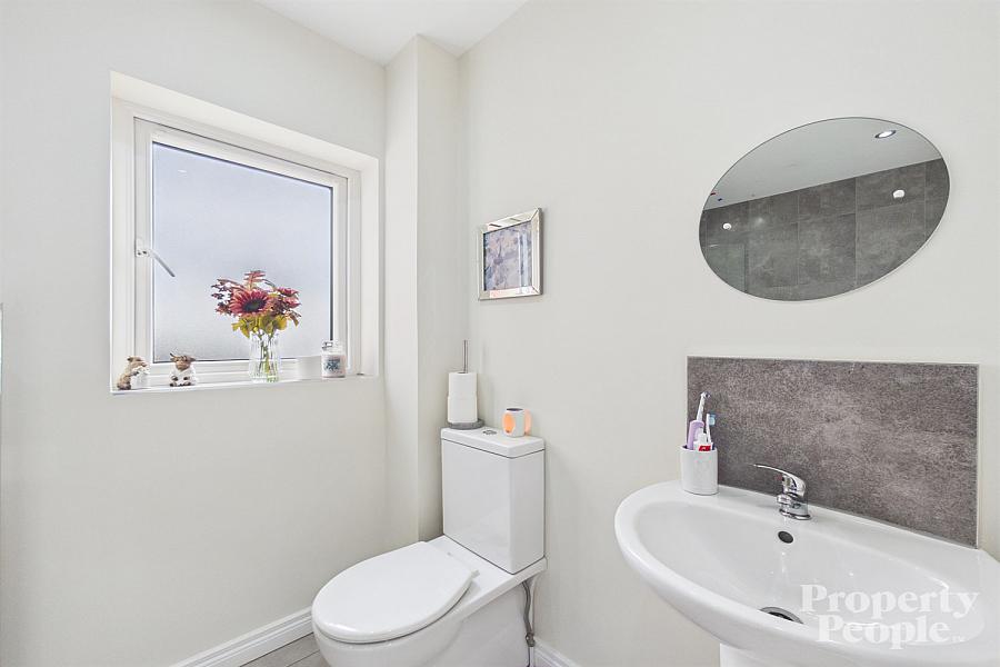 Apt 1, 11 Mill Valley Gardens