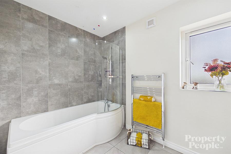 Apt 1, 11 Mill Valley Gardens