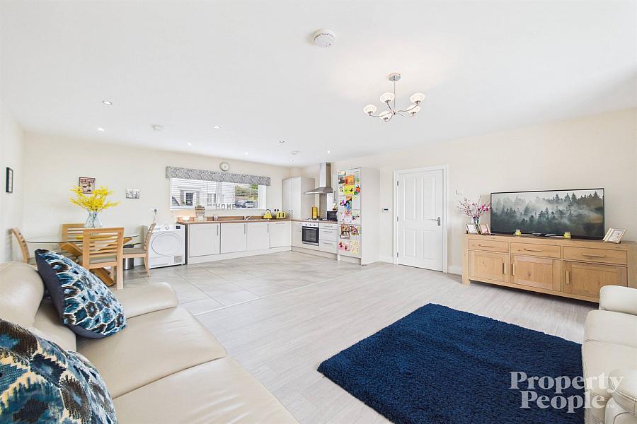 Apt 1, 11 Mill Valley Gardens