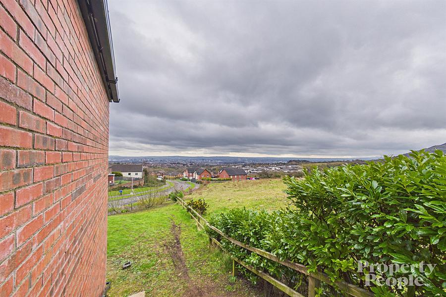 Apt 1, 11 Mill Valley Gardens