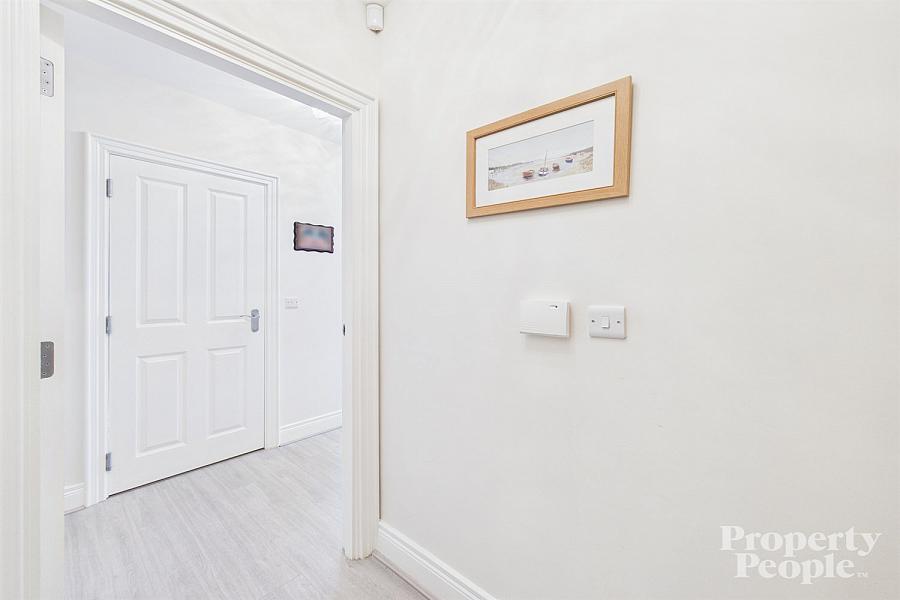 Apt 1, 11 Mill Valley Gardens