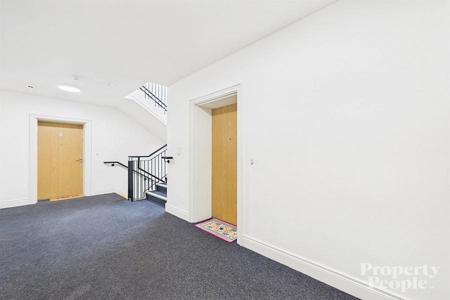 Apt 1, 11 Mill Valley Gardens