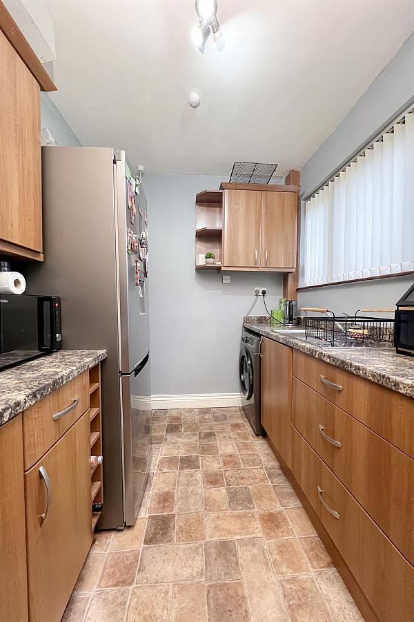 24 Tullymore Gardens