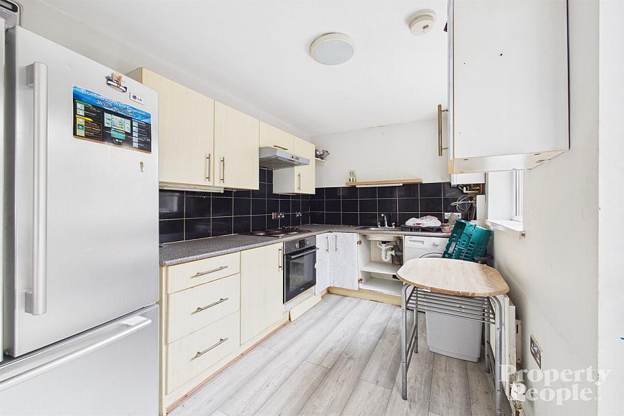 56 Mountcollyer Avenue