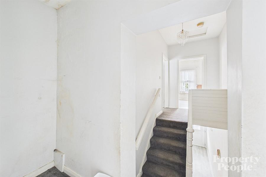56 Mountcollyer Avenue