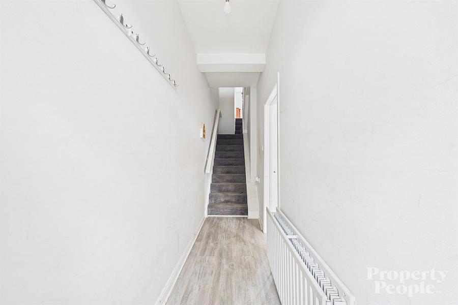56 Mountcollyer Avenue