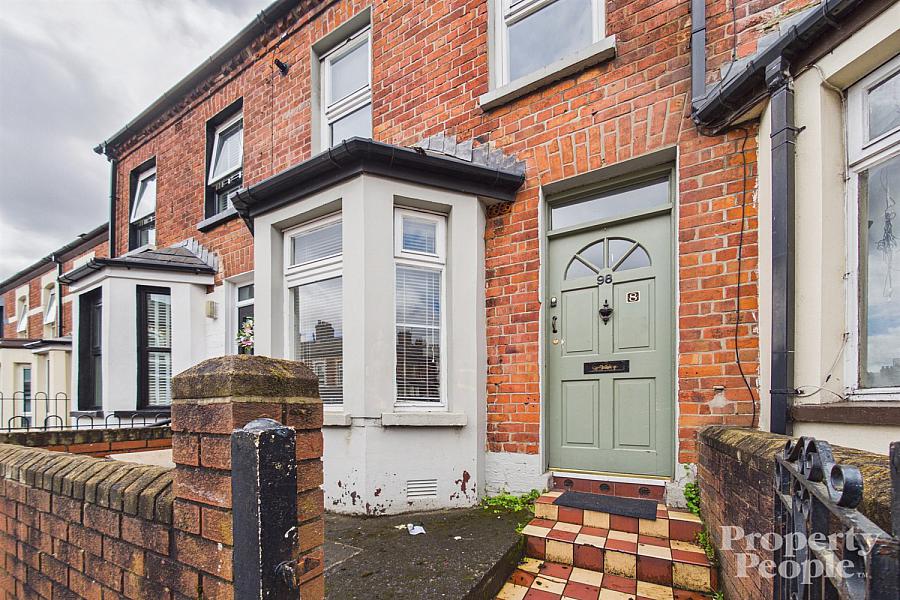 98 Mountcollyer Avenue