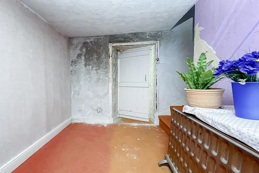 10 High Street, Carnlough