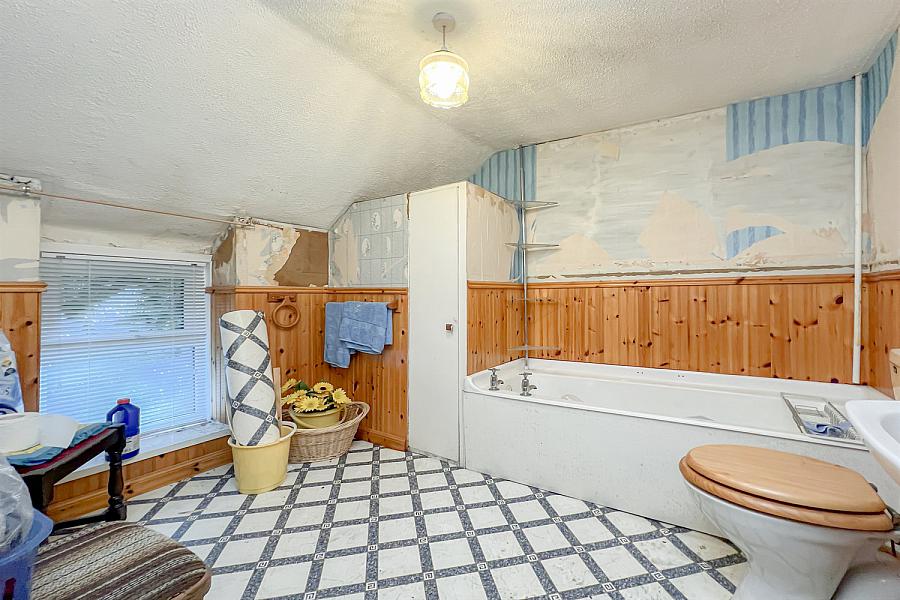 10 High Street, Carnlough