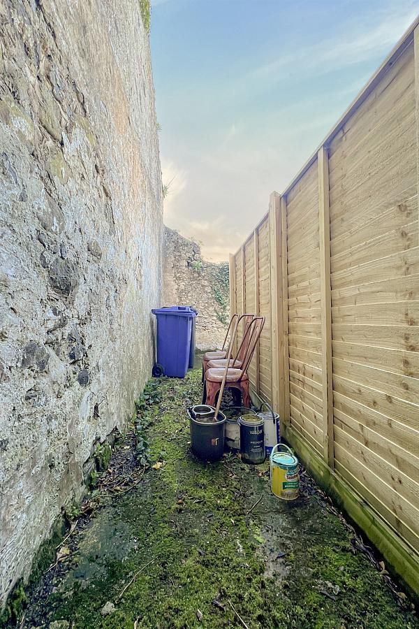 10 High Street, Carnlough