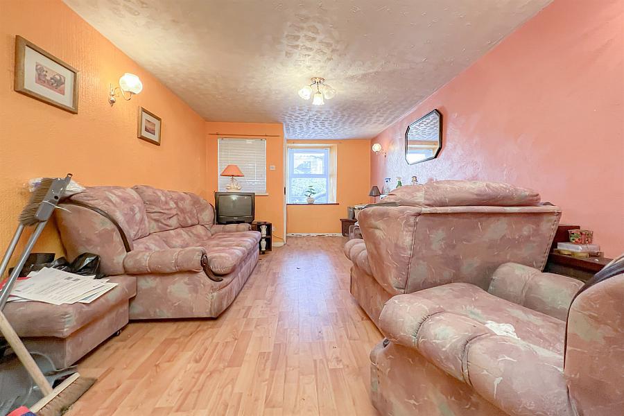 10 High Street, Carnlough