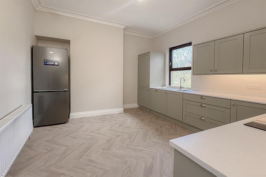 8A, Chichester Avenue