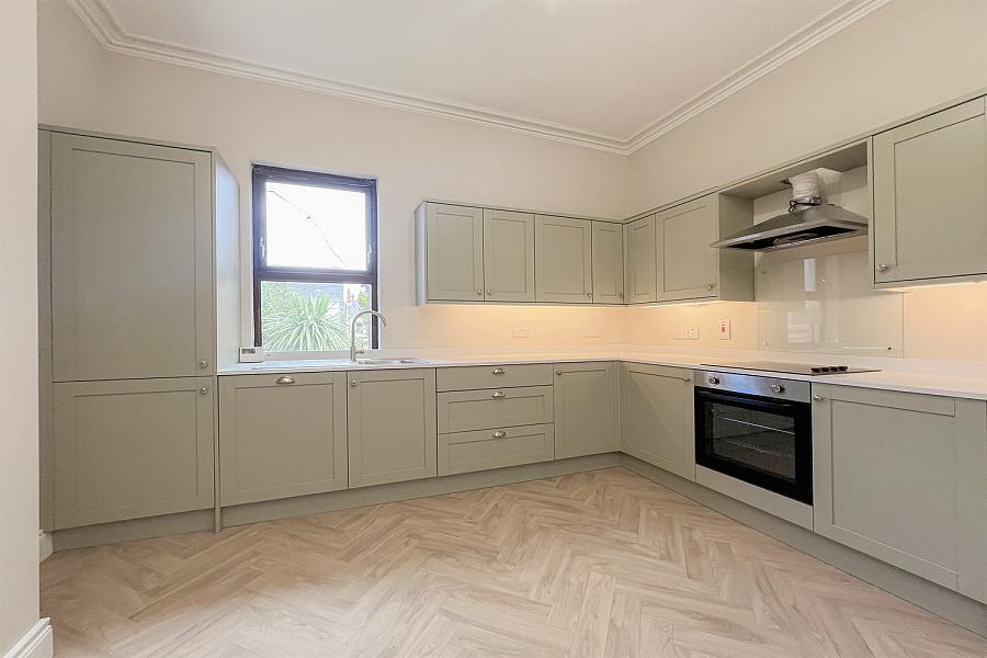 8A, Chichester Avenue