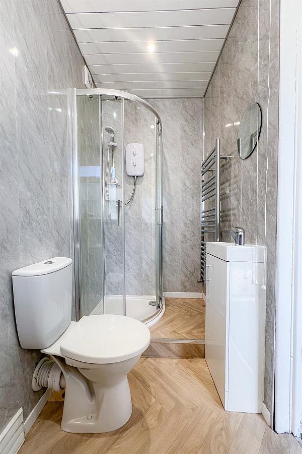 8A, Chichester Avenue